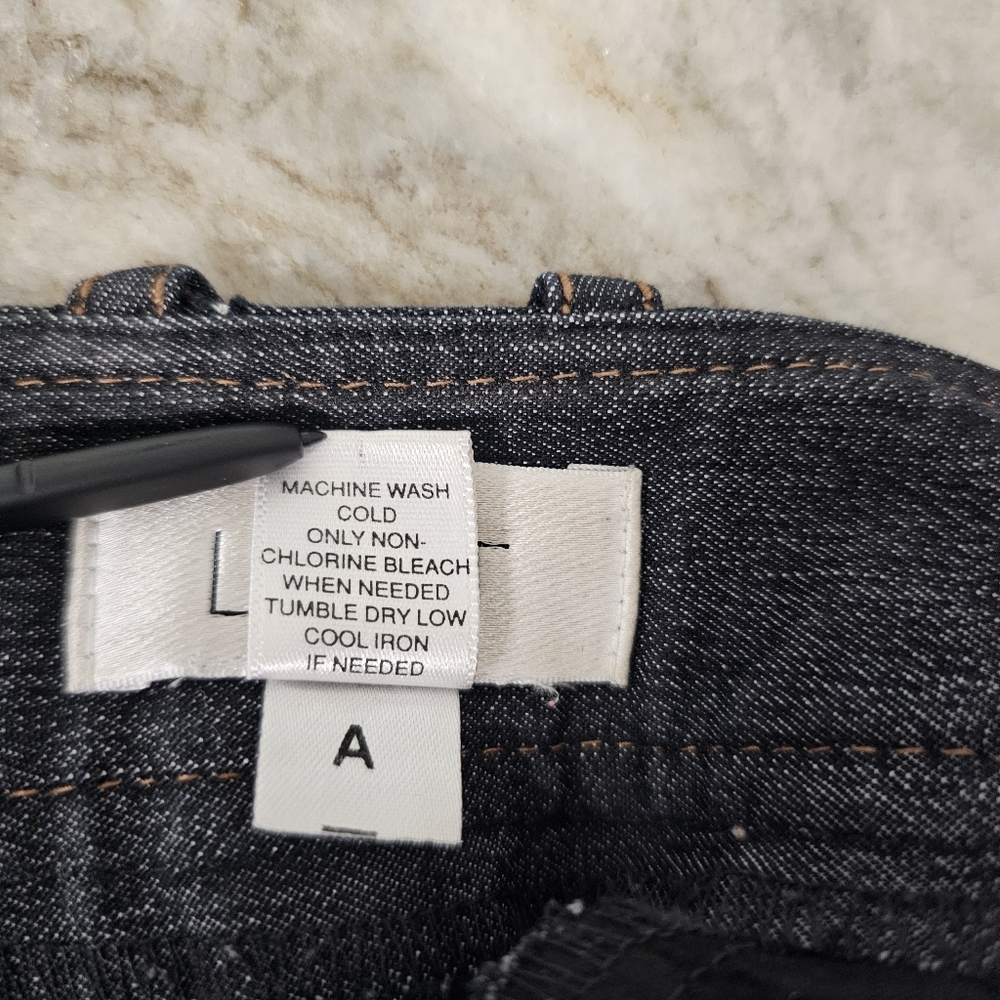 LOFT Capri Denim Pants Size 0 - Picture 6 of 7